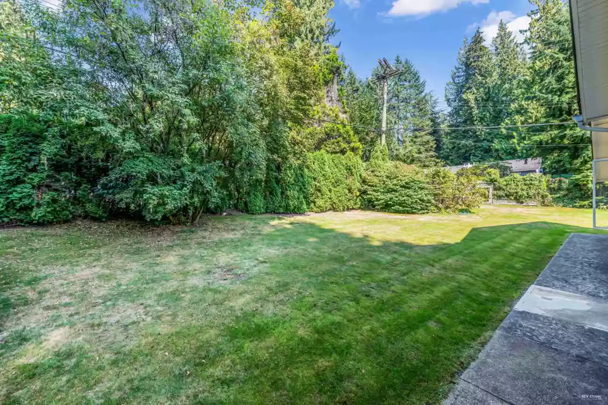 Street View Photo of 410 Hadden Drive, West Vancouver, BC
