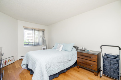 Breakfast Nook Photo of 106 5224 204 Street, Langley, BC