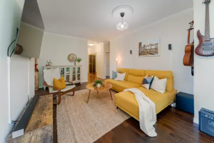 304 6888 Station Hill Drive, Burnaby, BC, Burnaby — Apartment/Condo for sale