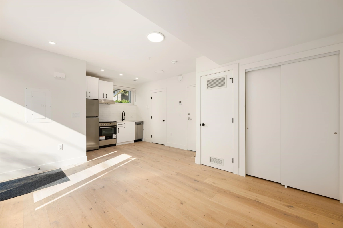 Backyard Photo of TH6 610 E 3rd Street, North Vancouver, BC