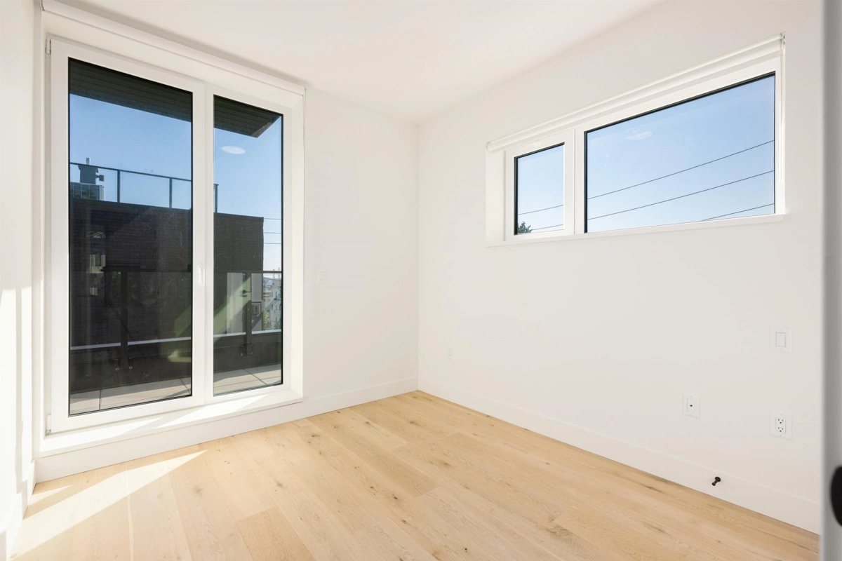 Entry Foyer Photo of TH6 610 E 3rd Street, North Vancouver, BC