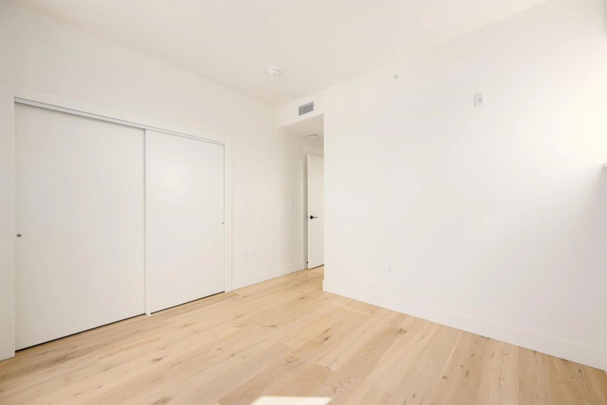 Guest Bathroom Photo of TH6 610 E 3rd Street, North Vancouver, BC