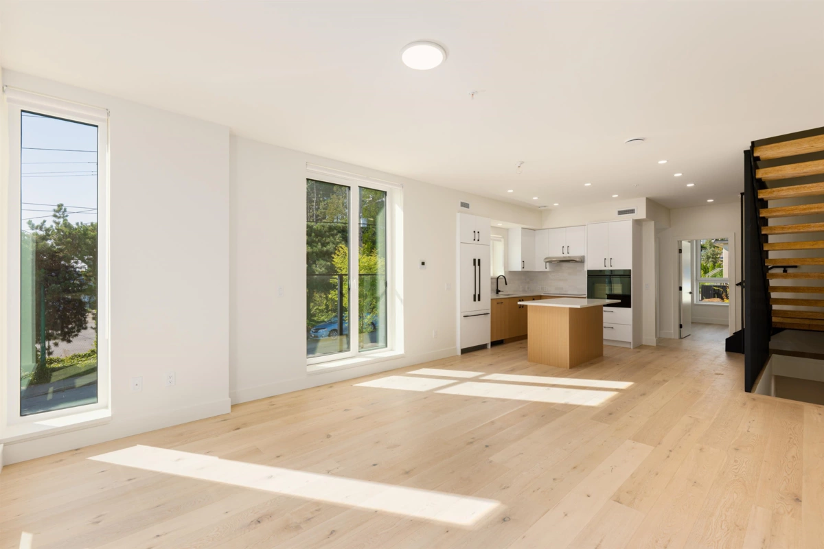 Kitchen Photo of TH6 610 E 3rd Street, North Vancouver, BC