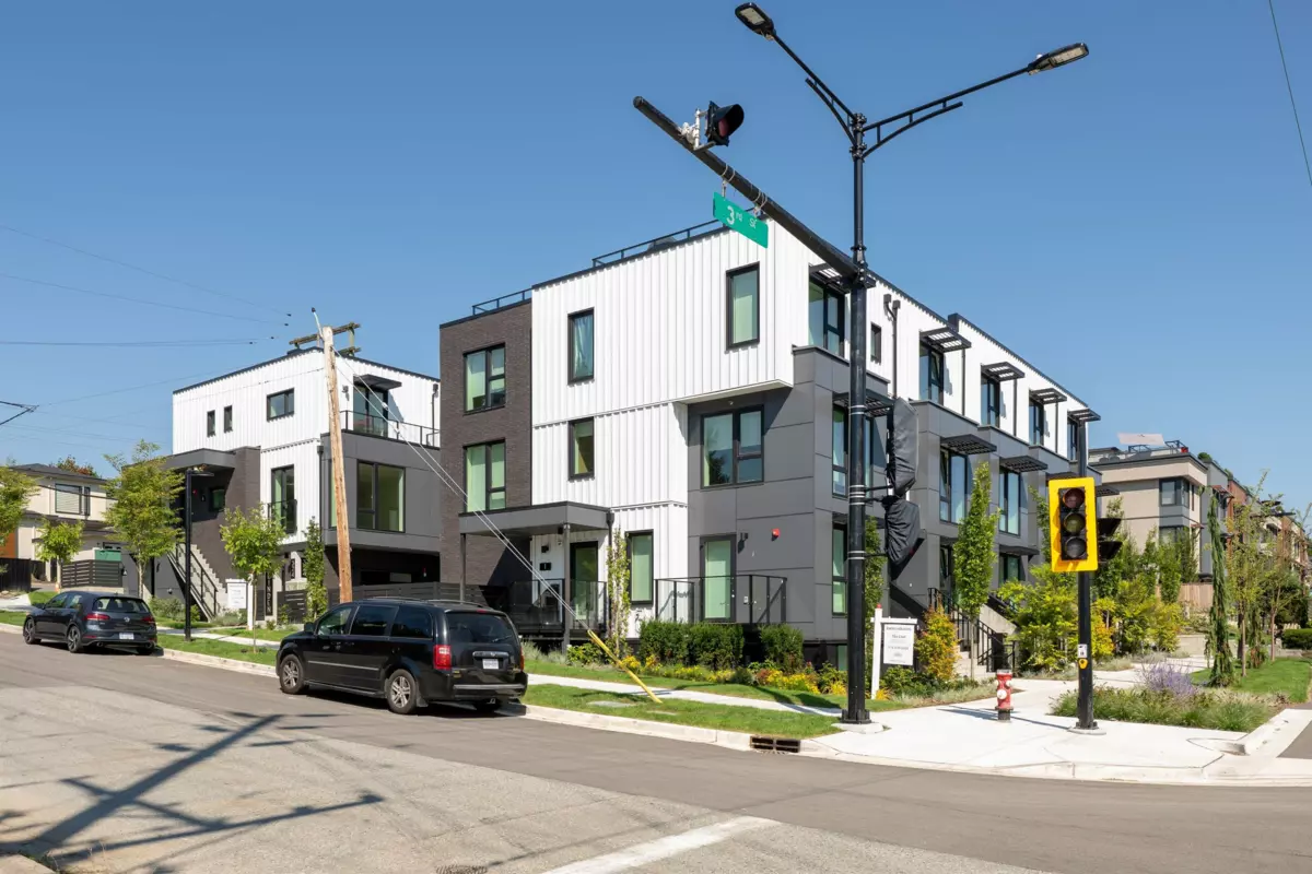 Outdoor Kitchen Photo of TH6 610 E 3rd Street, North Vancouver, BC
