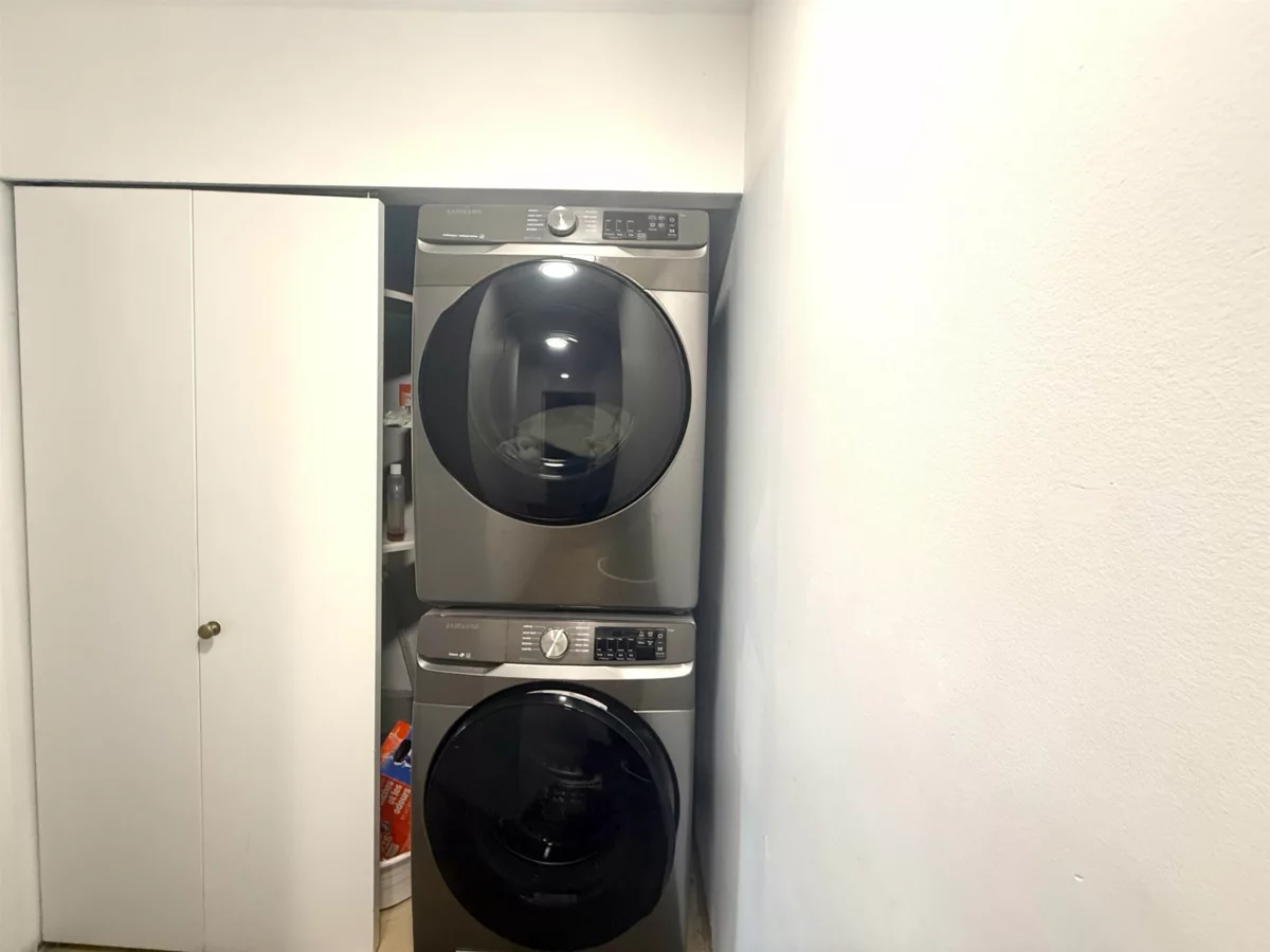 Entry Foyer Photo of 173 8333 Jones Road, Richmond, BC