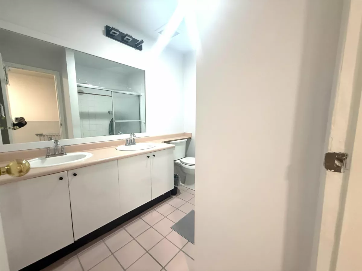 Laundry Room Photo of 173 8333 Jones Road, Richmond, BC