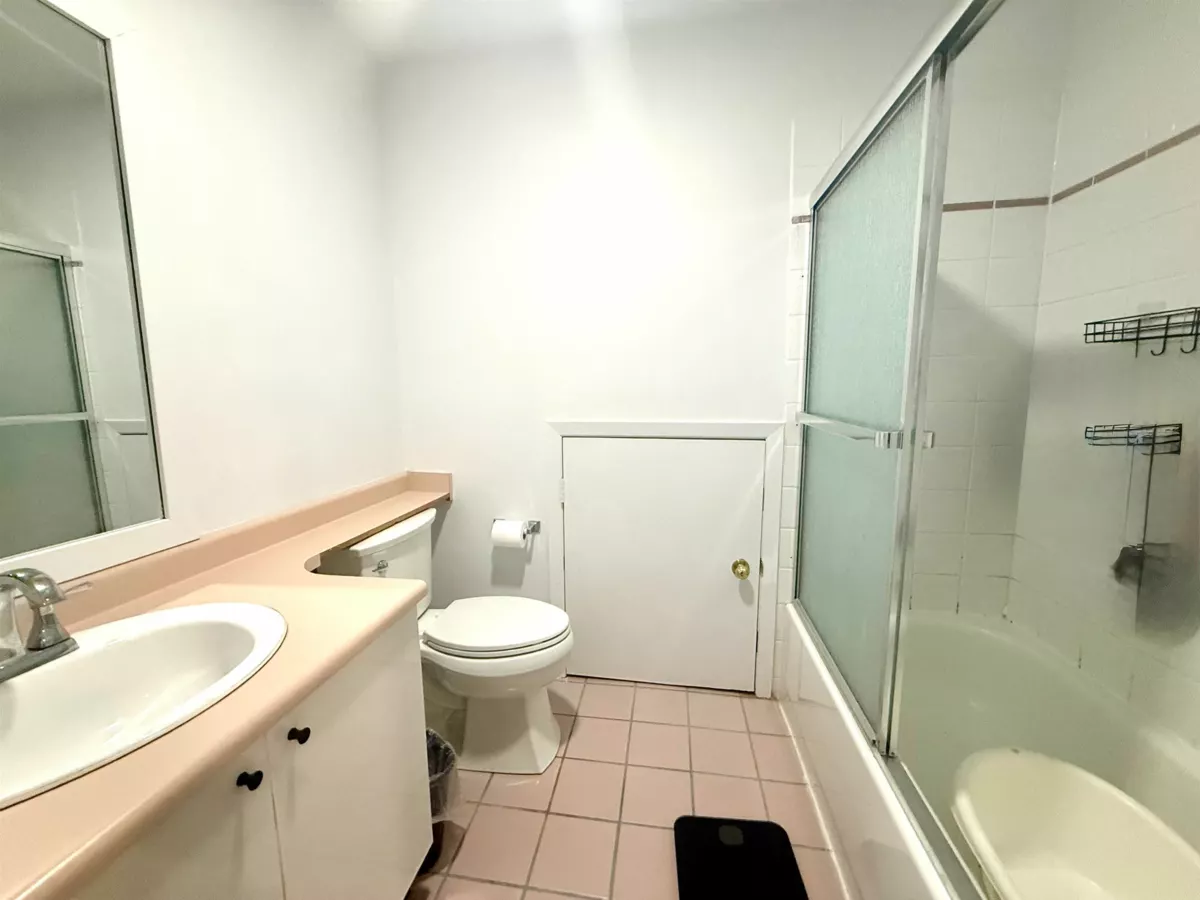 Office / Den Photo of 173 8333 Jones Road, Richmond, BC