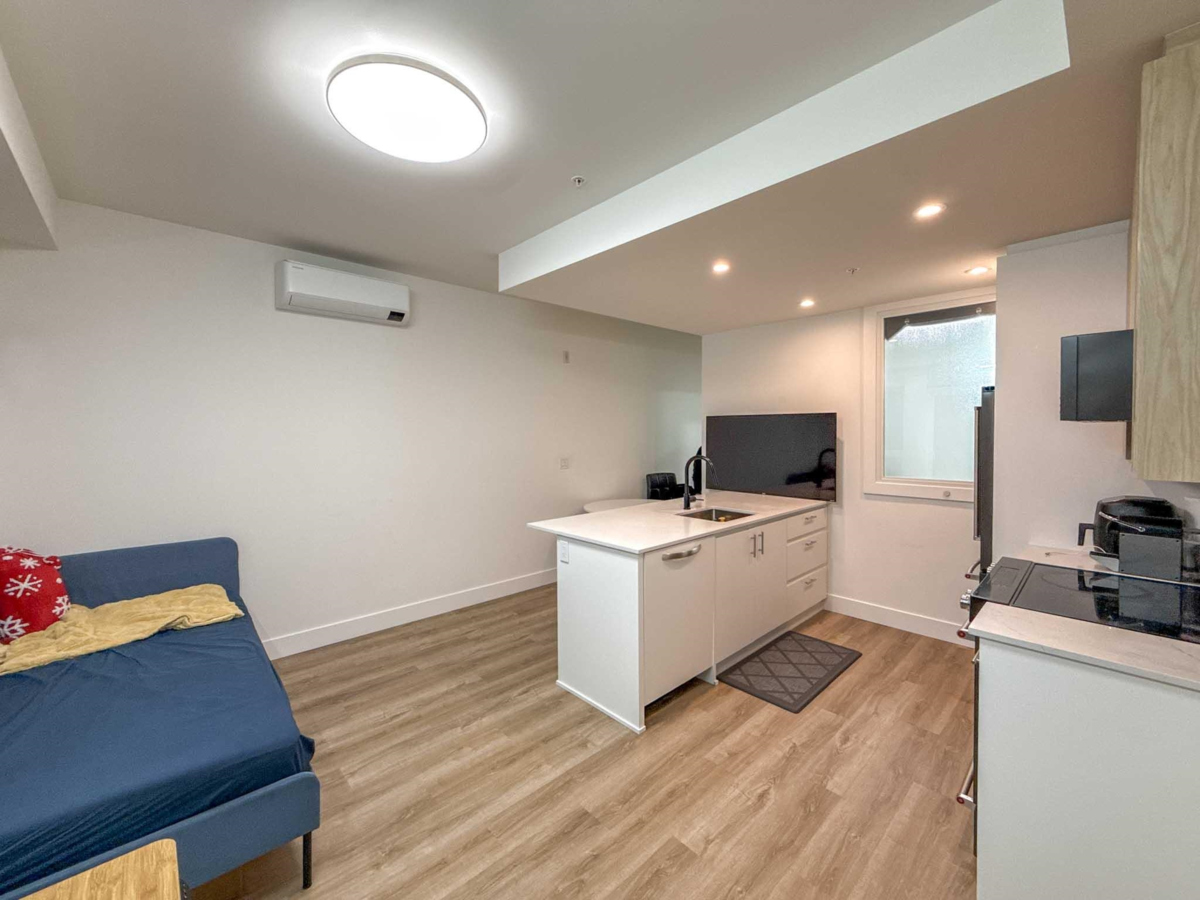 Primary Bathroom Photo of 1211 2180 Kelly Avenue, Port Coquitlam, BC