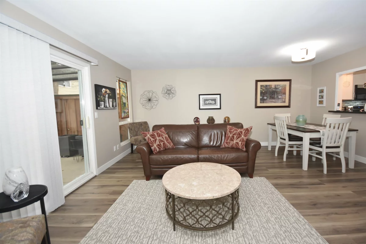 Basement Recreation Room Photo of 11 4748 54a Street, Delta, BC