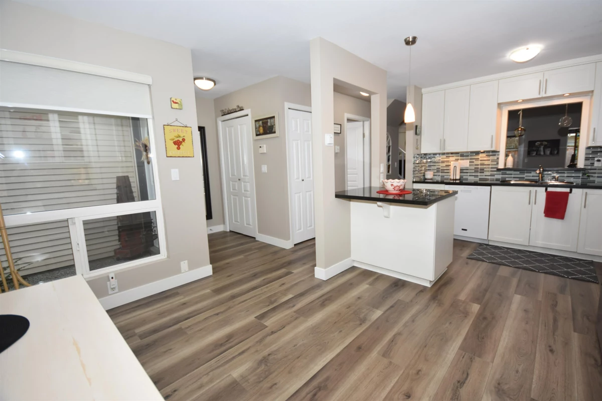 Bedroom 3 Photo of 11 4748 54a Street, Delta, BC