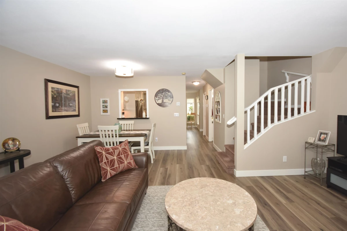 Laundry Room Photo of 11 4748 54a Street, Delta, BC