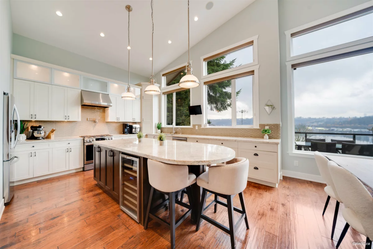 Dining Area Photo of 920 Barber Street, Port Moody, BC