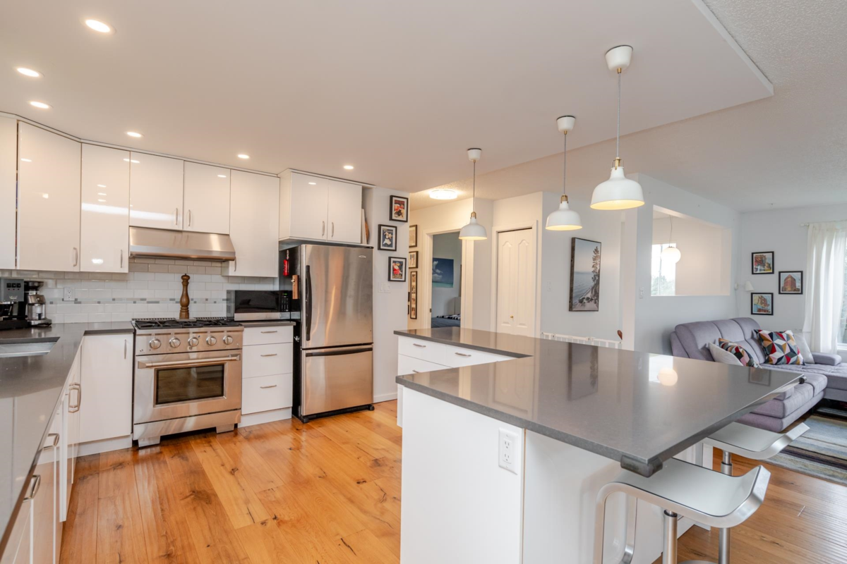 Dining Area Photo of 4672 46a Street, Delta, BC
