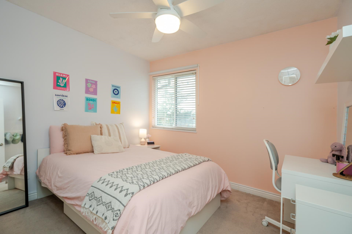 Guest Bathroom Photo of 4672 46a Street, Delta, BC