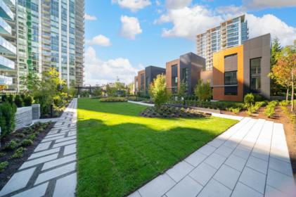 1902 5608 Berton Avenue, Vancouver, BC, Vancouver — Apartment/Condo for sale