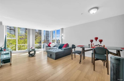 Kitchen Photo of 201 550 Pacific Street, Vancouver, BC