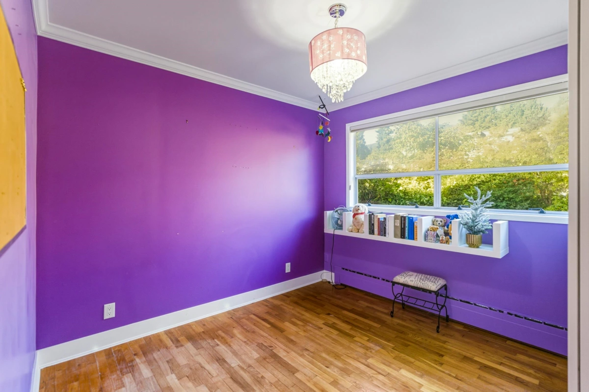 Guest Bathroom Photo of 715 Kilkeel Place, North Vancouver, BC