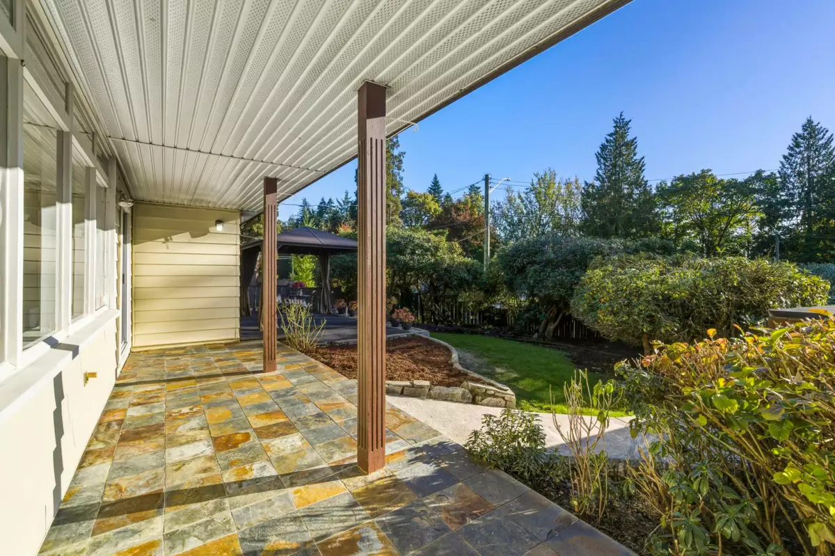 Mudroom Photo of 715 Kilkeel Place, North Vancouver, BC