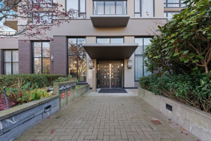 1707 151 W 2nd Street, North Vancouver, BC, North Vancouver — Apartment/Condo for sale