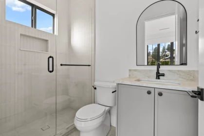 Walk-In Closet Photo of 4925 Dogwood Drive, Delta, BC