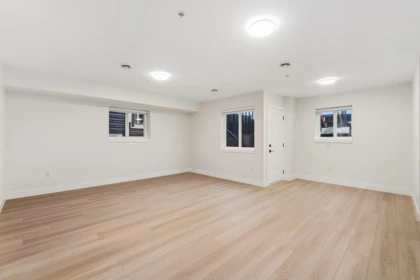 Basement Recreation Room Photo of 32529 Higginbottom Court, Mission, BC