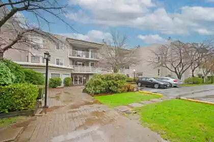 103 9948 151 Street, Surrey, BC, Guildford — 2 bed apartment/condo for sale