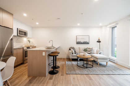 110 2085 E 1st Avenue, Vancouver, BC, Vancouver — Townhouse for sale