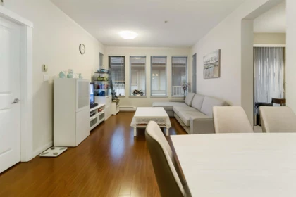 5413 5111 Garden City Road, Richmond, BC, Richmond — Apartment/Condo for sale