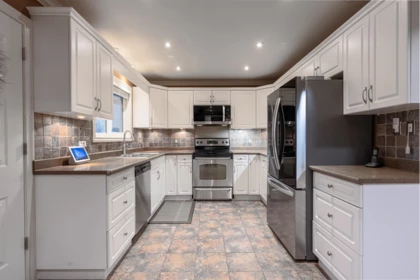 34047 Mccrimmon Drive, Abbotsford, BC, Abbotsford — Single Family Residence for sale