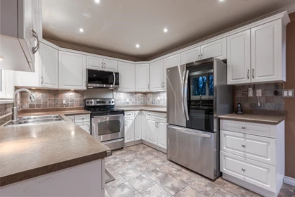 Kitchen Photo of 34047 Mccrimmon Drive, Abbotsford, BC