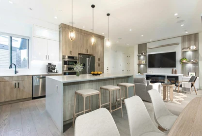 39184 Woodpecker Place, Squamish, BC, Brennan Center — 5 bed single family residence for sale