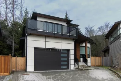 39184 Woodpecker Place, Squamish, BC, Squamish — Single Family Residence for sale