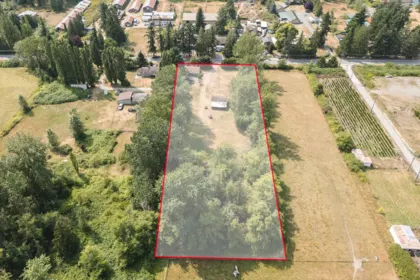 2708 208 Street, Langley, BC, Campbell Valley — 3 bed single family residence for sale