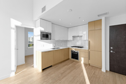 Kitchen Photo of 426 4033 May Drive, Richmond, BC
