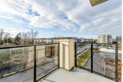 Loft / Bonus Room Photo of 426 4033 May Drive, Richmond, BC