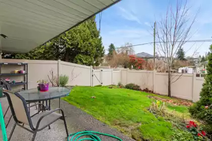 Basement Recreation Room Photo of 6 11464 Fisher Street, Maple Ridge, BC