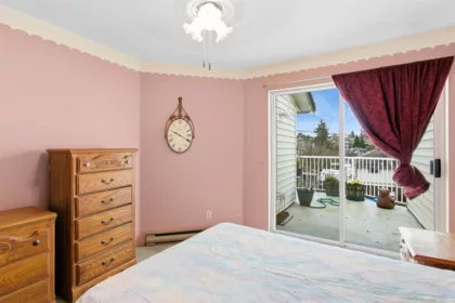 Guest Bathroom Photo of 6 11464 Fisher Street, Maple Ridge, BC