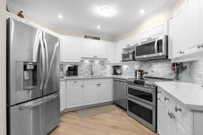 Powder Room Photo of 103 15155 22 Avenue, Surrey, BC