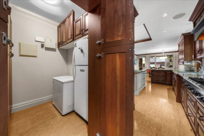 Powder Room Photo of 5085 1 Avenue, Delta, BC