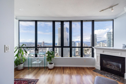 Breakfast Nook Photo of 3202 501 Pacific Street, Vancouver, BC
