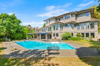 Backyard Photo of 16672 77 Avenue, Surrey, BC