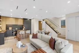 1 2764 W 14th Avenue, Vancouver, BC