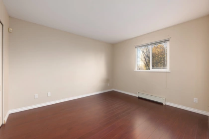 Bedroom 4 Photo of 7668 Bennett Road, Richmond, BC