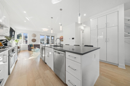 Pantry Photo of 361 E 15th Street, North Vancouver, BC