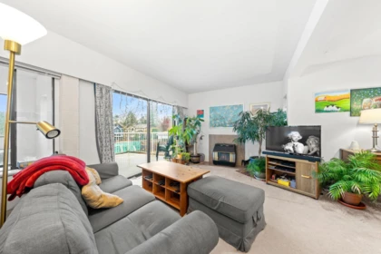 741 E 14th Street, North Vancouver, BC, North Vancouver — Single Family Residence for sale