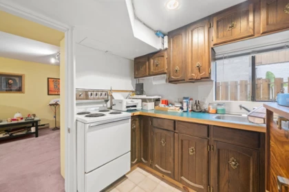 Mudroom Photo of 741 E 14th Street, North Vancouver, BC