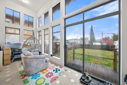 Office / Den Photo of 741 E 14th Street, North Vancouver, BC