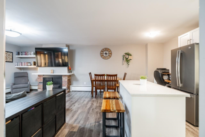 Kitchen Photo of 401 5340 Hastings Street, Burnaby, BC