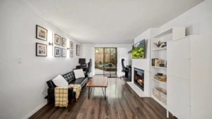 214 5340 Hastings Street, Burnaby, BC