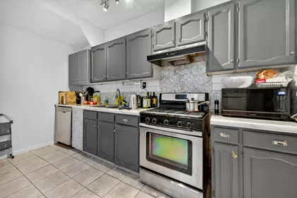 Breakfast Nook Photo of 3838 Inverness Street, Vancouver, BC